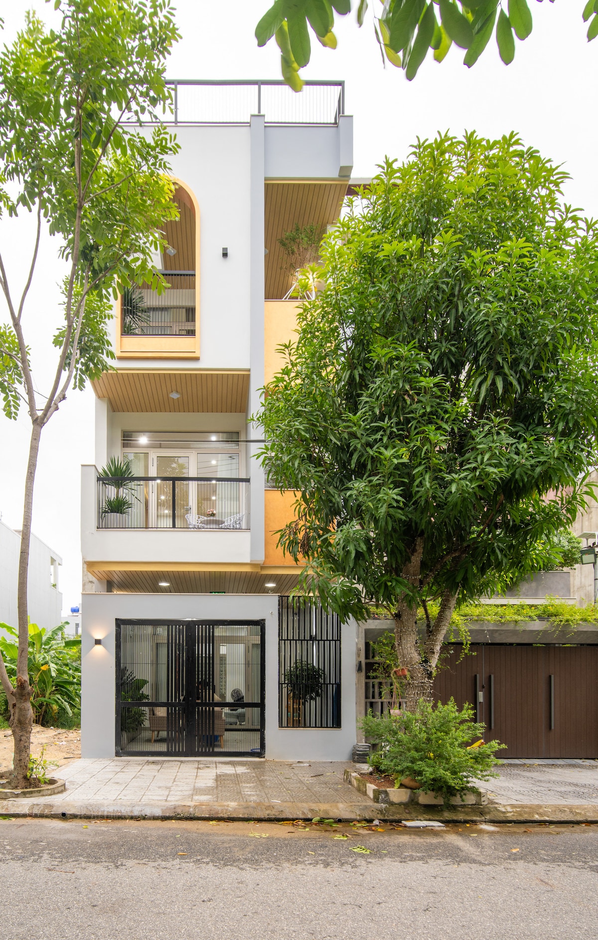 Newly built villa 4br/5ba Pool — 41 Lê Hy Cát · Ngũ Hành Sơn, Đà Nẵng